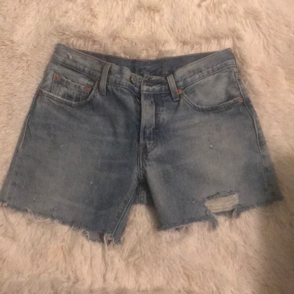 Levi shorts